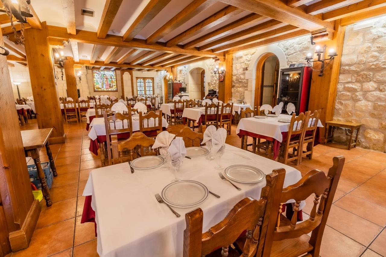 Hostal Santo Domingo De Silos Exteriör bild