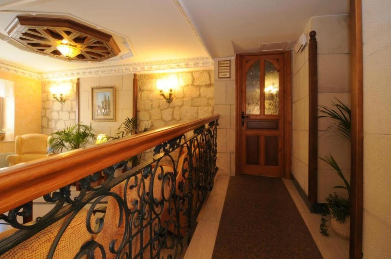 Hostal Santo Domingo De Silos Exteriör bild